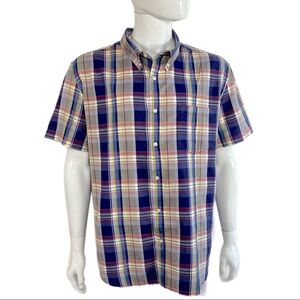 St. John's Bay Men's Classic Fit Plaid Short Sleeve Shirt
